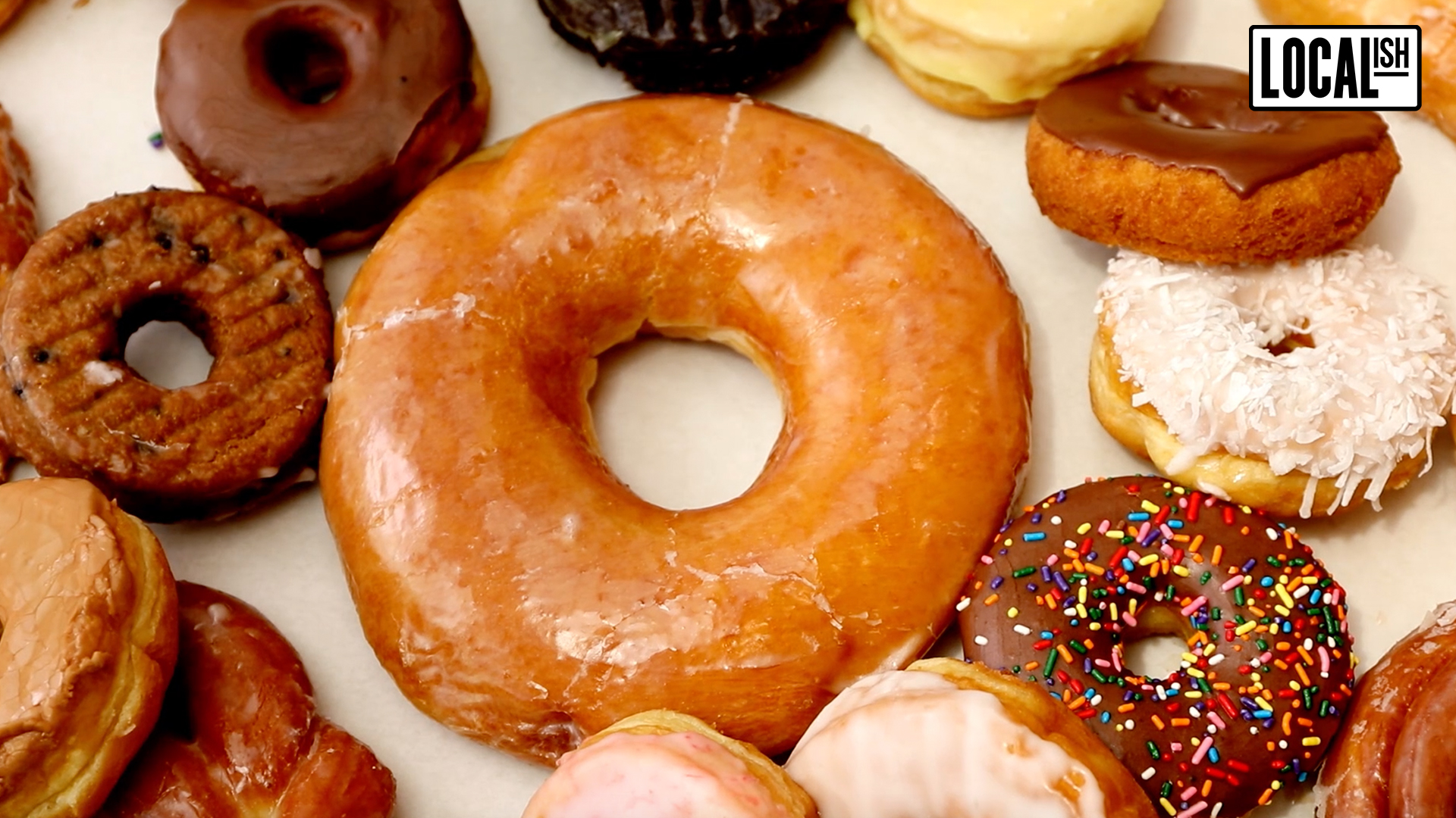 Чикаго пончик. Big Donuts. Working in a Donut видео полное.