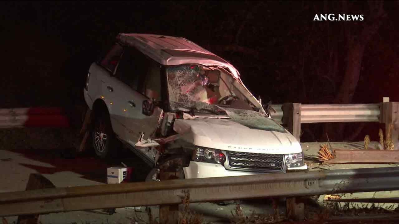 Deadly crash prompts 134 Freeway closure in Burbank | abc7.com