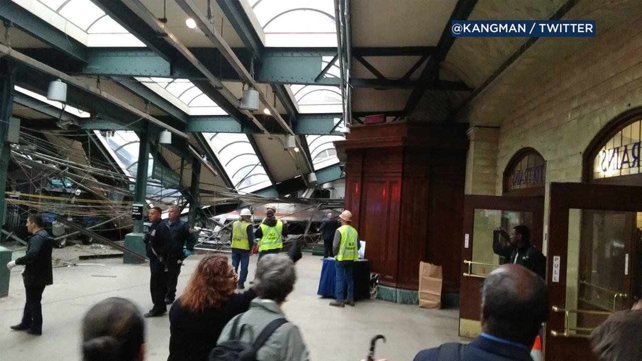 Powerful photos, videos show aftermath of Hoboken train crash ...