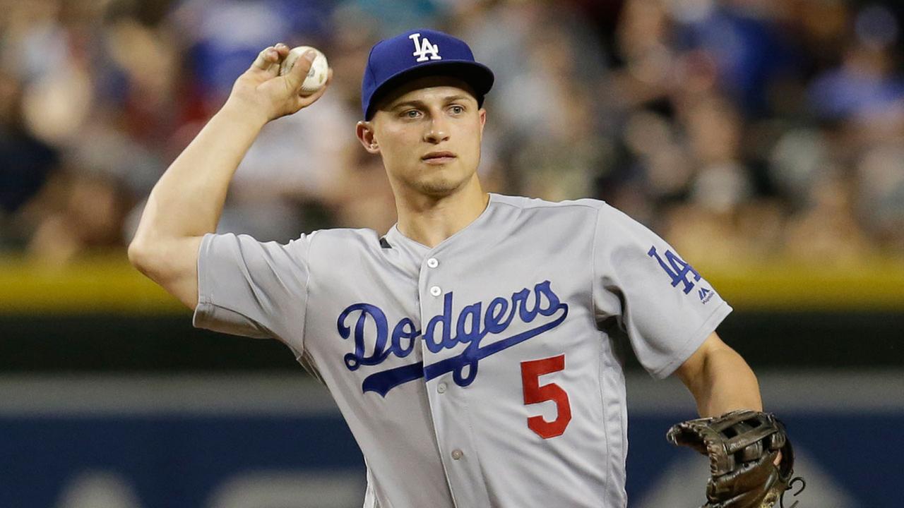 los-angeles-dodger-corey-seager-to-undergo-tommy-john-surgery-out-for