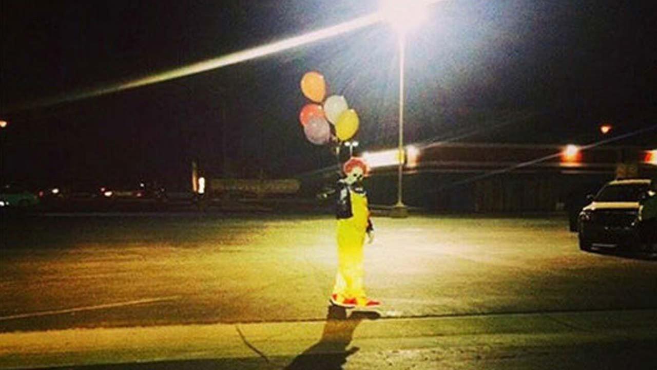 Creepy clowns started as Halloween stunt in Wasco