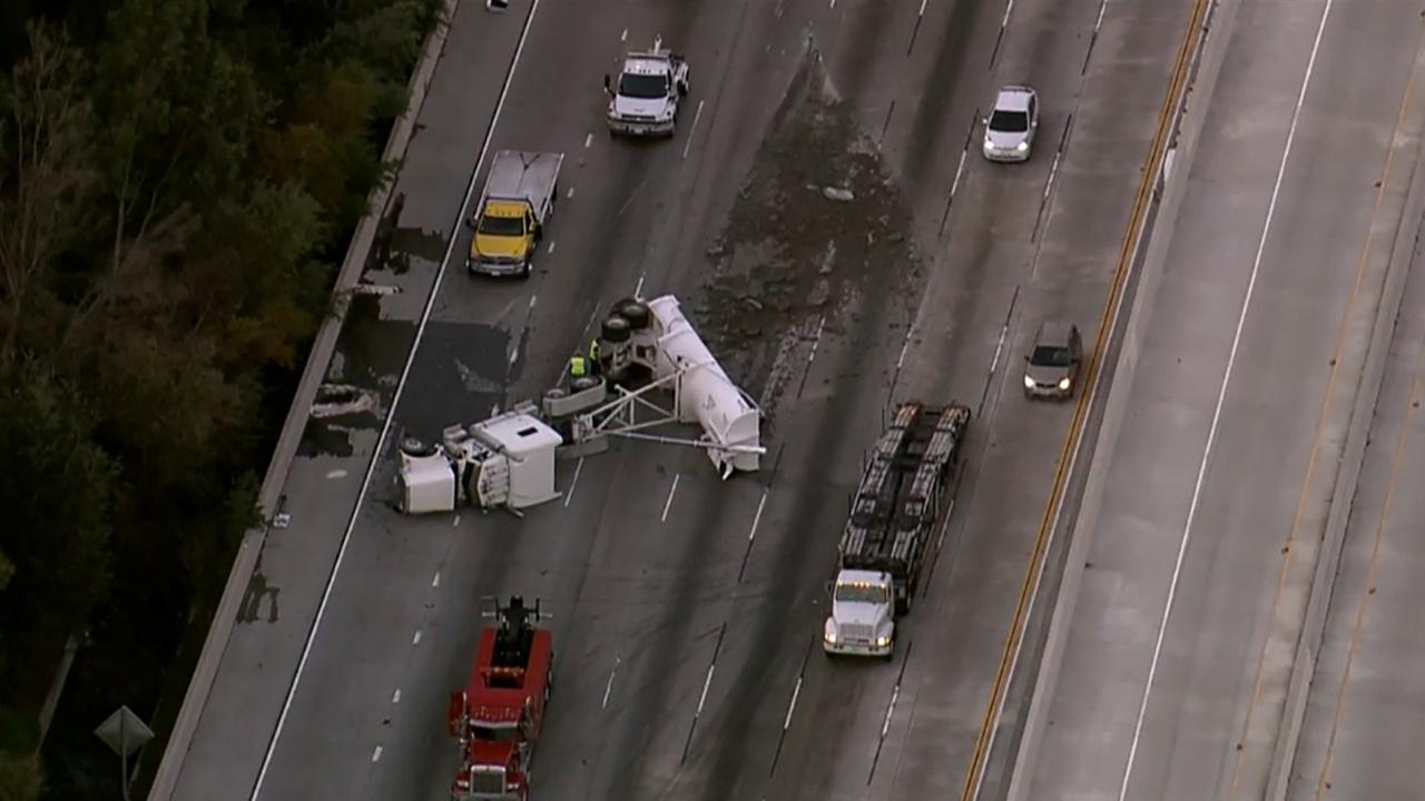 Big Rig Crash Shuts Lanes On 57 North In Diamond Bar Big Rig Crash Shuts Lanes On 57 North In Diamond Bar