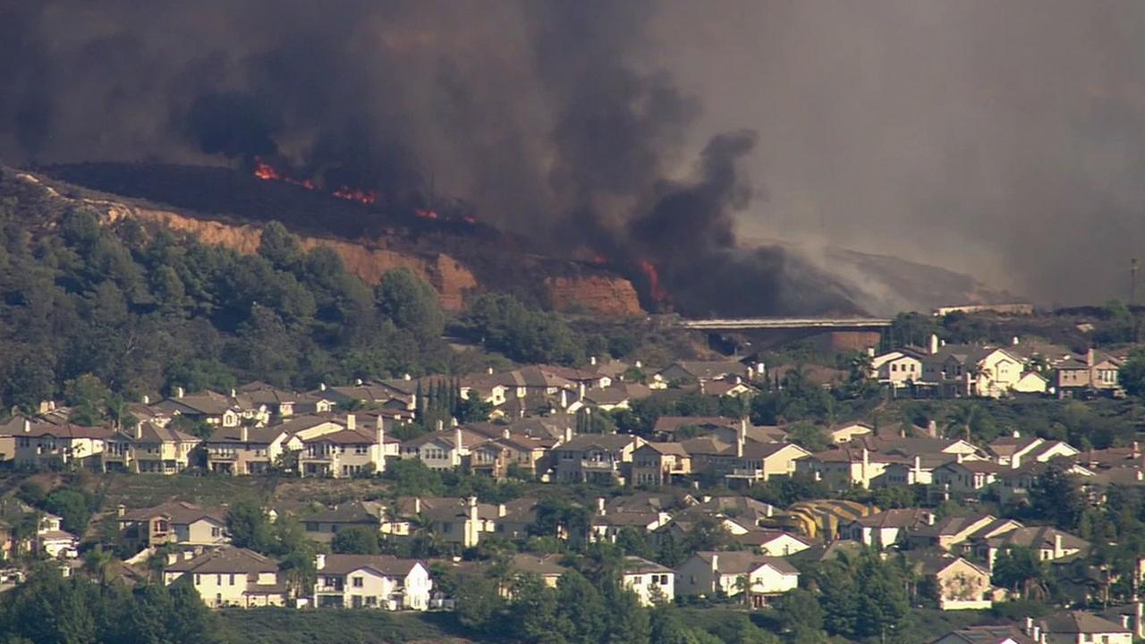 Evacuations lifted for homes near brush fire in Orange County