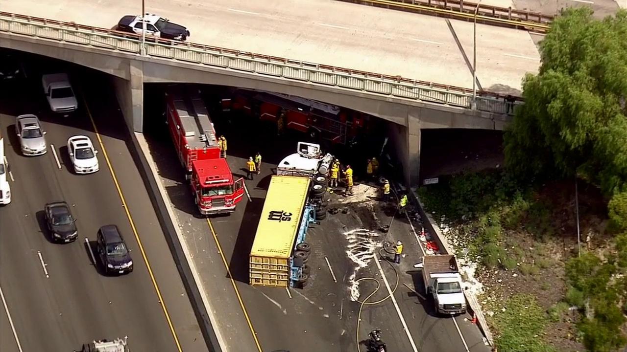 Fatal Big Rig Crash Shuts Down 710 North In Long Beach Fatal Big Rig Crash Shuts Down 710 North In Long Beach