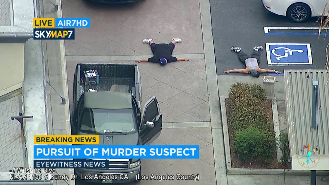 Police chase Possible murder suspect, 1 other man surrender in