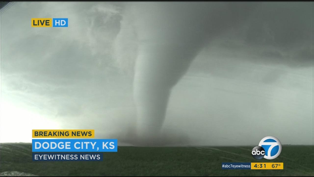 Tornadoes spotted near Dodge City, Kansas | abc7.com