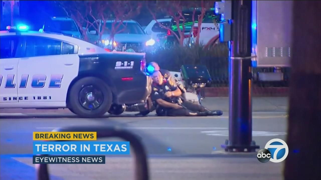 Dallas shooting Snipers shoot 11 officers, killing 5 during protest