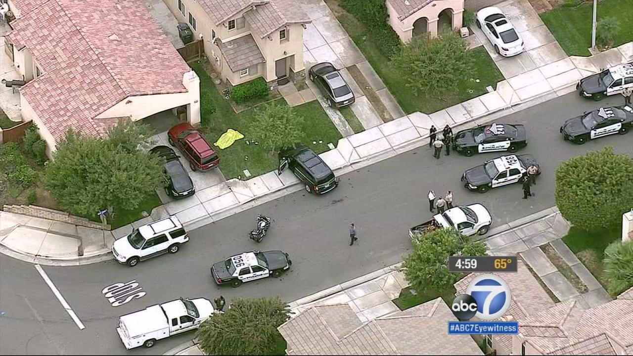 Pursuit suspect killed in officerinvolved shooting in Perris