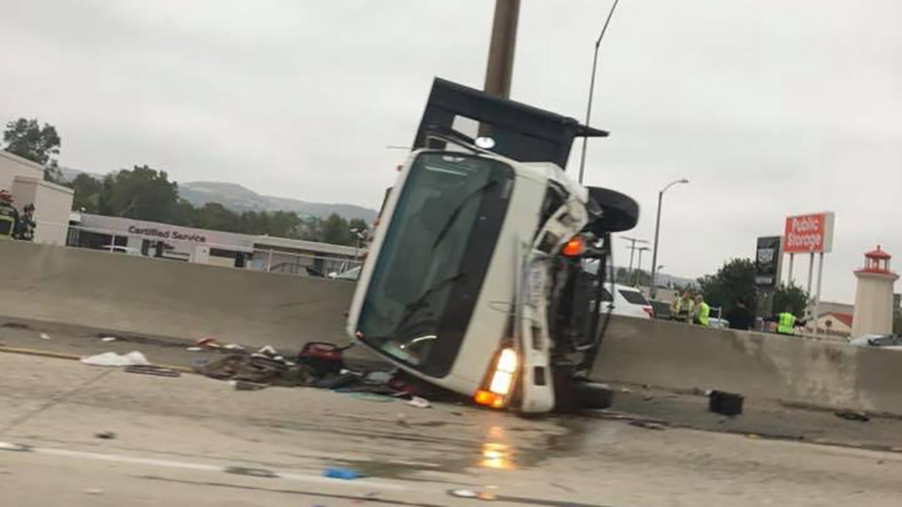 Fiery multivehicle crash on 10 Freeway in West Covina forces hourslong