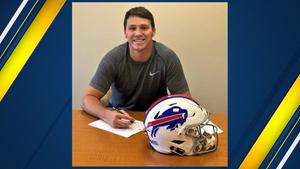 Josh Allen signs on eve of training camp