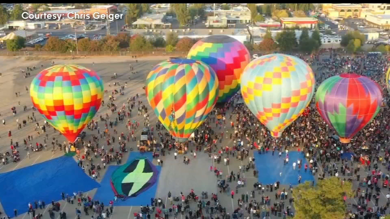 Hot air balloons fill the sky for Clovis Fest's 44th year