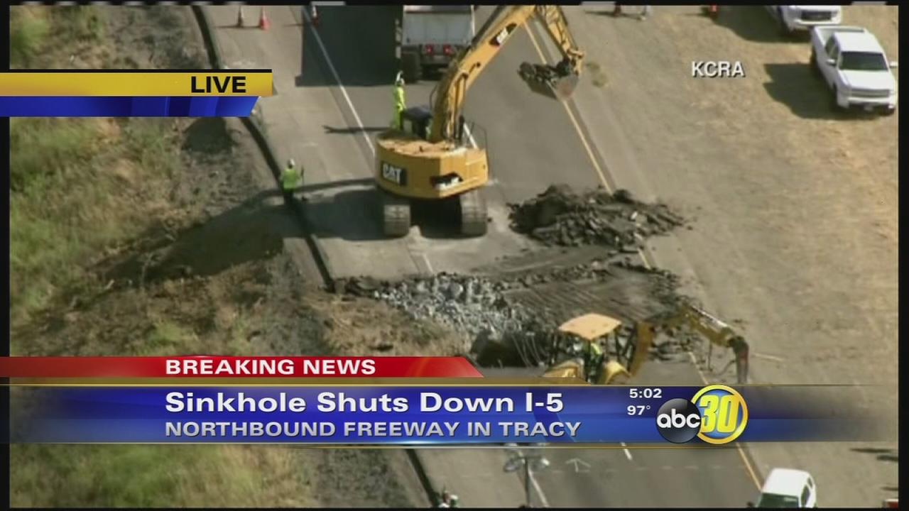 Sinkhole shuts down all lanes on I5 northbound freeway in Tracy