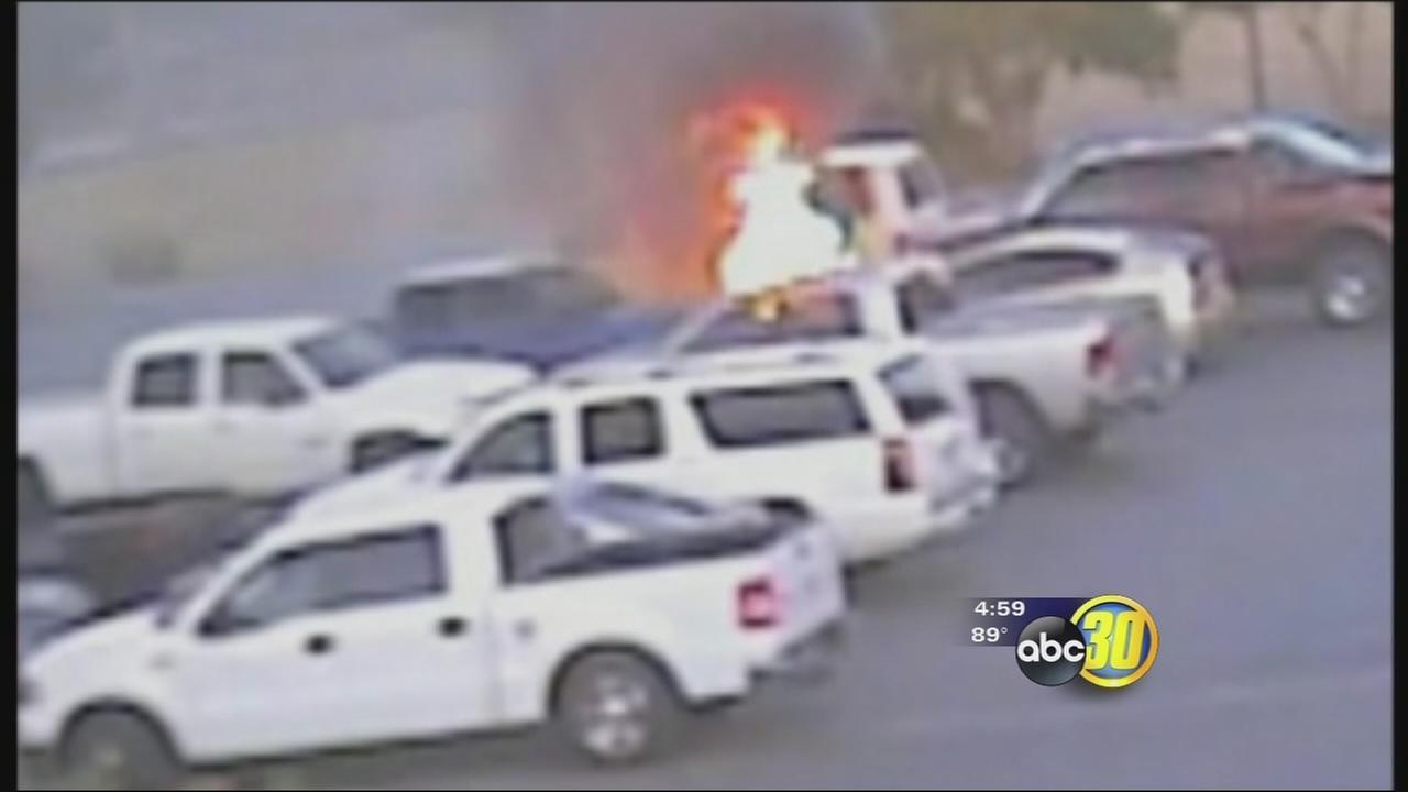 Visalia Husband And Wife Set Cars On Fire While Stealing Gas Police Visalia Husband And Wife Set Cars On Fire While Stealing Gas Police Say Abc30
