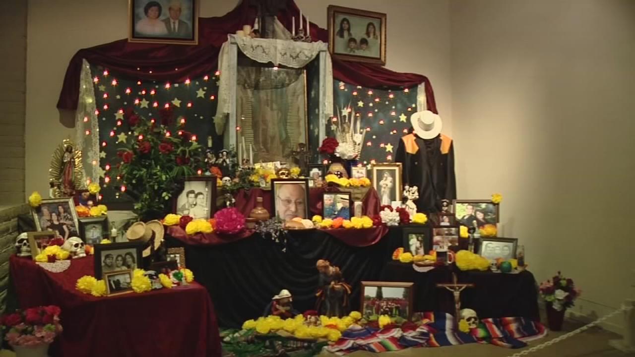 Making your own altar for Dia de los Muertos | abc30.com