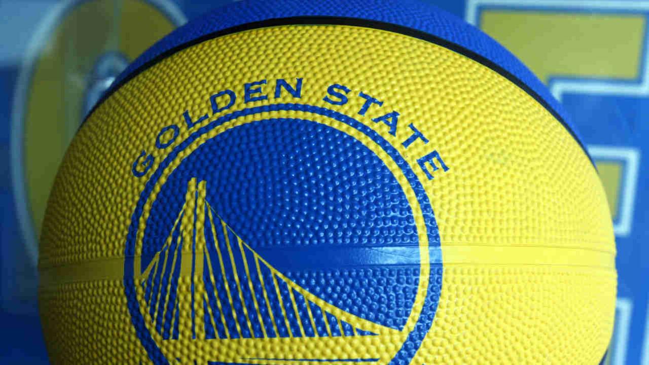 Warriors Help Dedicate Basketball Court To Late San Francisco Mayor Lee Warriors Help Dedicate Basketball Court To Late San Francisco Mayor Lee