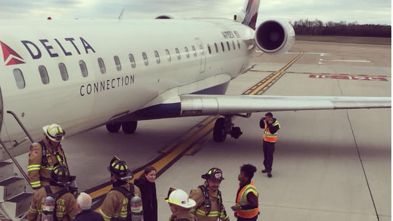 Report Delta plane makes emergency landing outside of Washington after