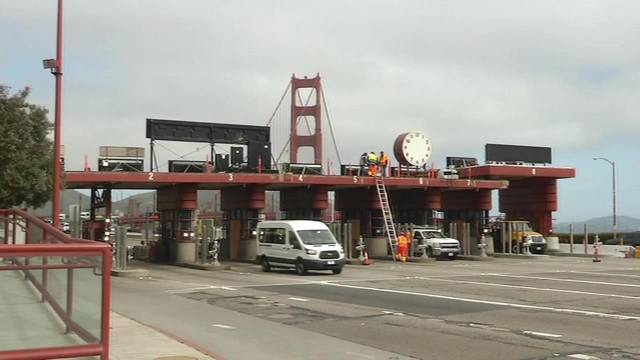 Art deco clock reinstalled on Golden Gate Bridge toll plaza