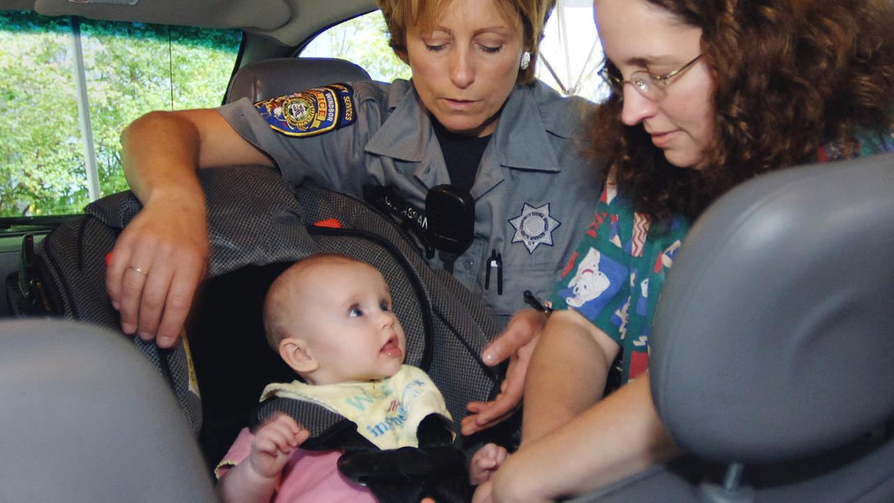 Governor Jerry Brown mandates new rear-facing car seat law ... Governor Jerry Brown mandates new rear-facing car seat law ...