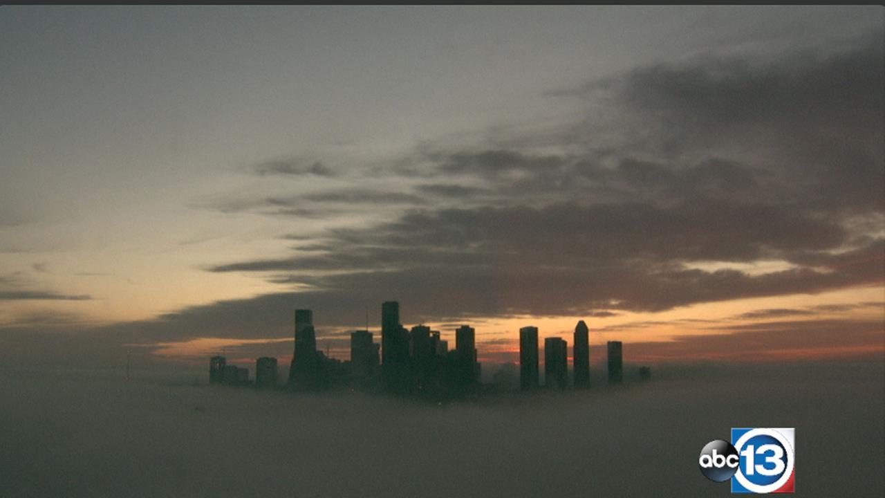 PHOTOS Dense fog blankets Houston, morning commuters