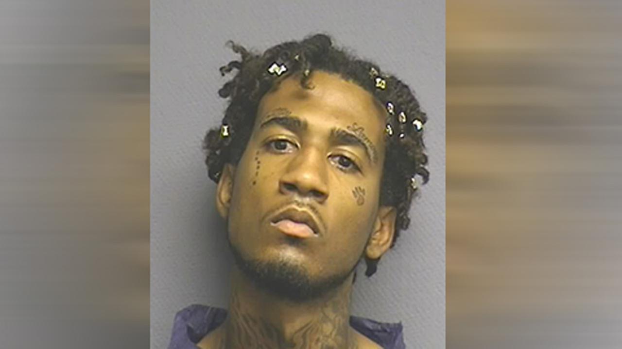 Arrest made in deadly pizza shop shooting in SW Houston