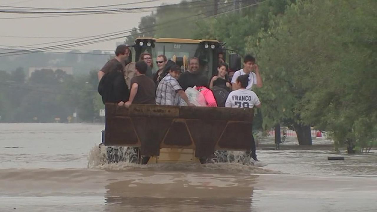 Photos Possible Tornado Damage In Central Texas Abc13 Com