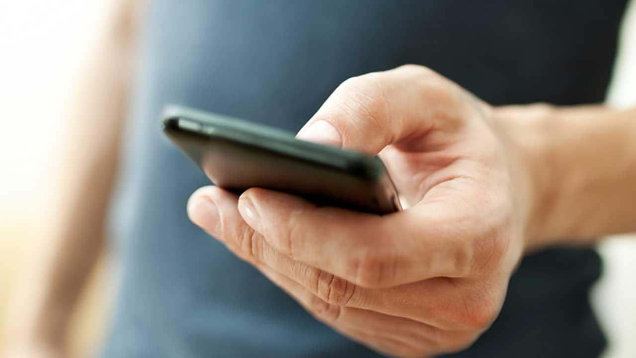 Warning issued about fake court text messages | abc13.com