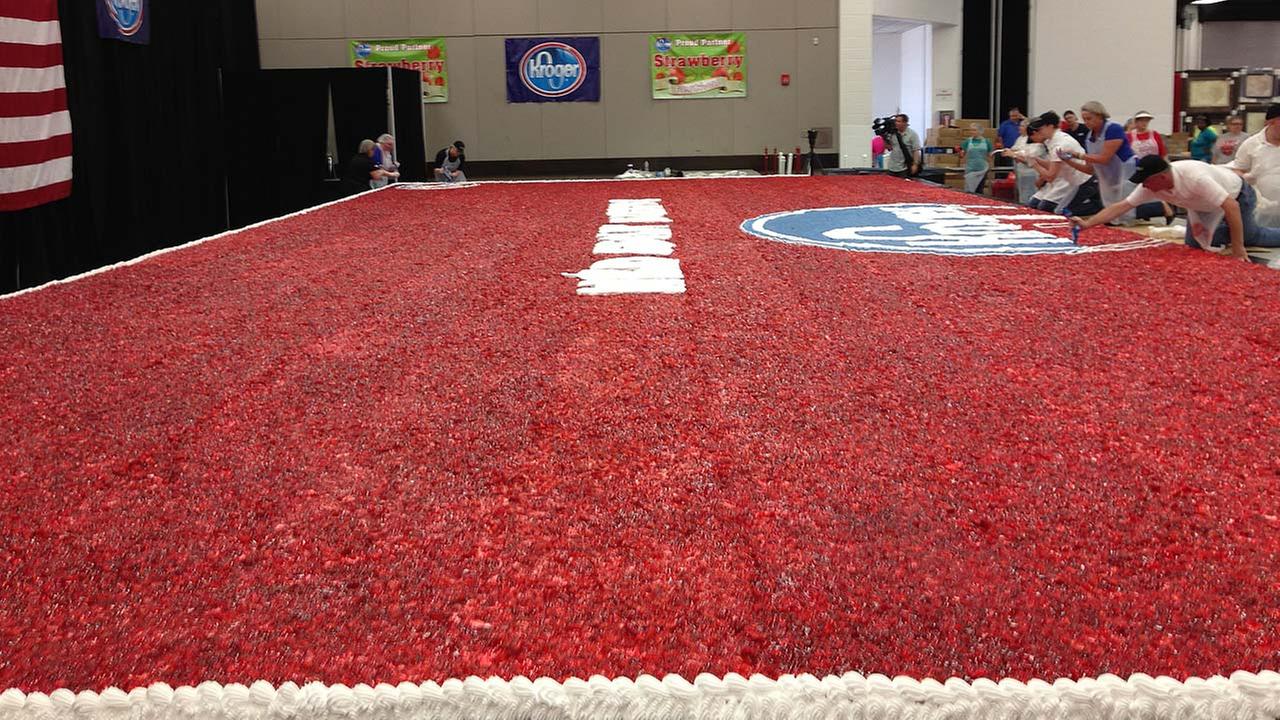 Pasadena Strawberry Festival tries for world record setting strawberry
