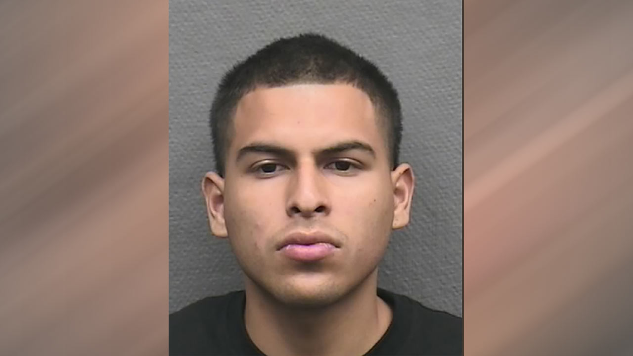 Man charged with killing 16-year-old in north Houston | abc13.com