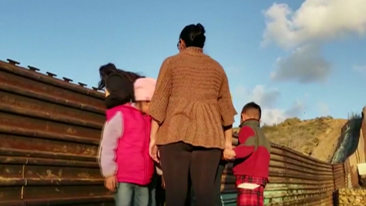 Here's what the Trump border wall might look like