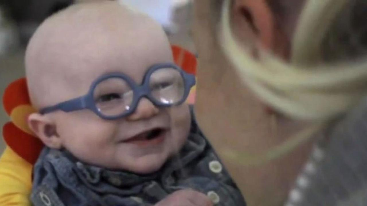 WATCH Baby sees mom for first time with special glasses