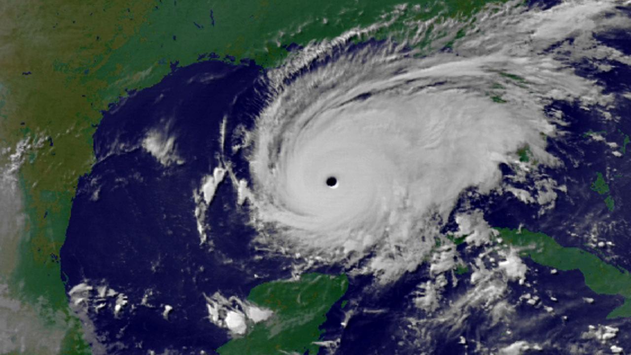 Photos: Remembering Hurricane Ike At Galveston 