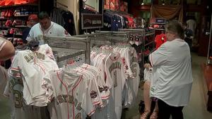 Gold Rush Jerseys seem to be only for sale at physical team store : r/Astros