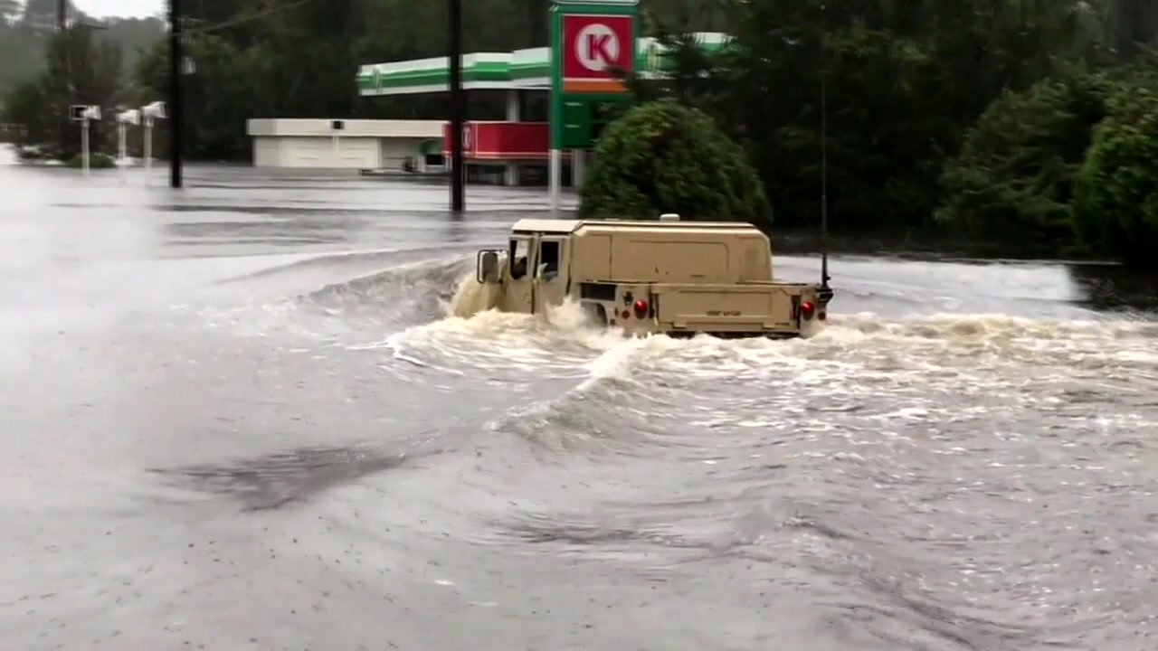 Hurricane Florence video: Waves pummel North Topsail Beach as storm ...