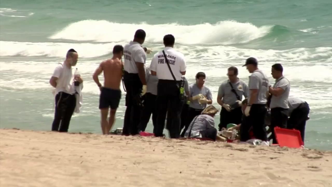 2 New York men drown while swimming in ocean off Miami, Florida ABC7