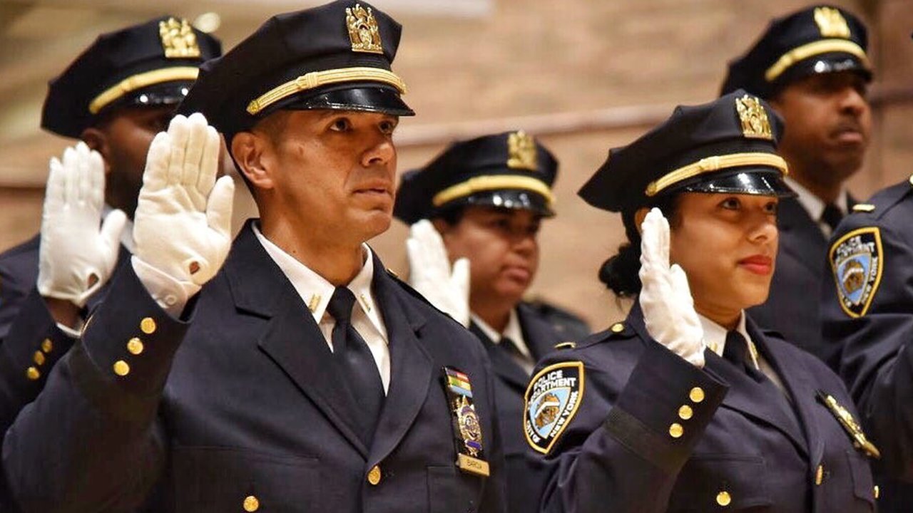 husband-and-wife-both-promoted-to-captain-at-nypd-ceremony-for-first