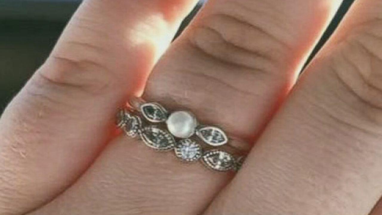 This Viral Post About a 130 Wedding Ring Set Will Give You Serious Perspective pics pictures This Viral Post About a 130 Wedding Ring Set Will Give You Serious Perspective