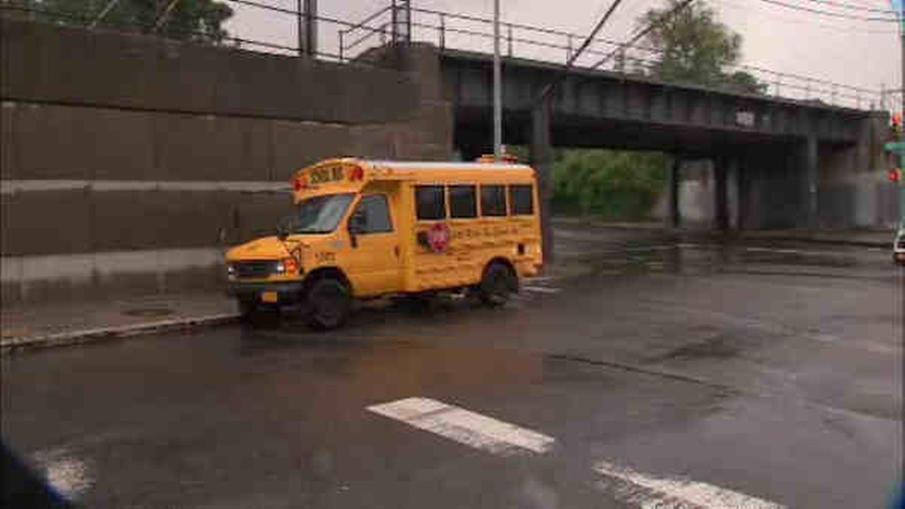 11 hurt in Jamaica, Queens, school bus accident