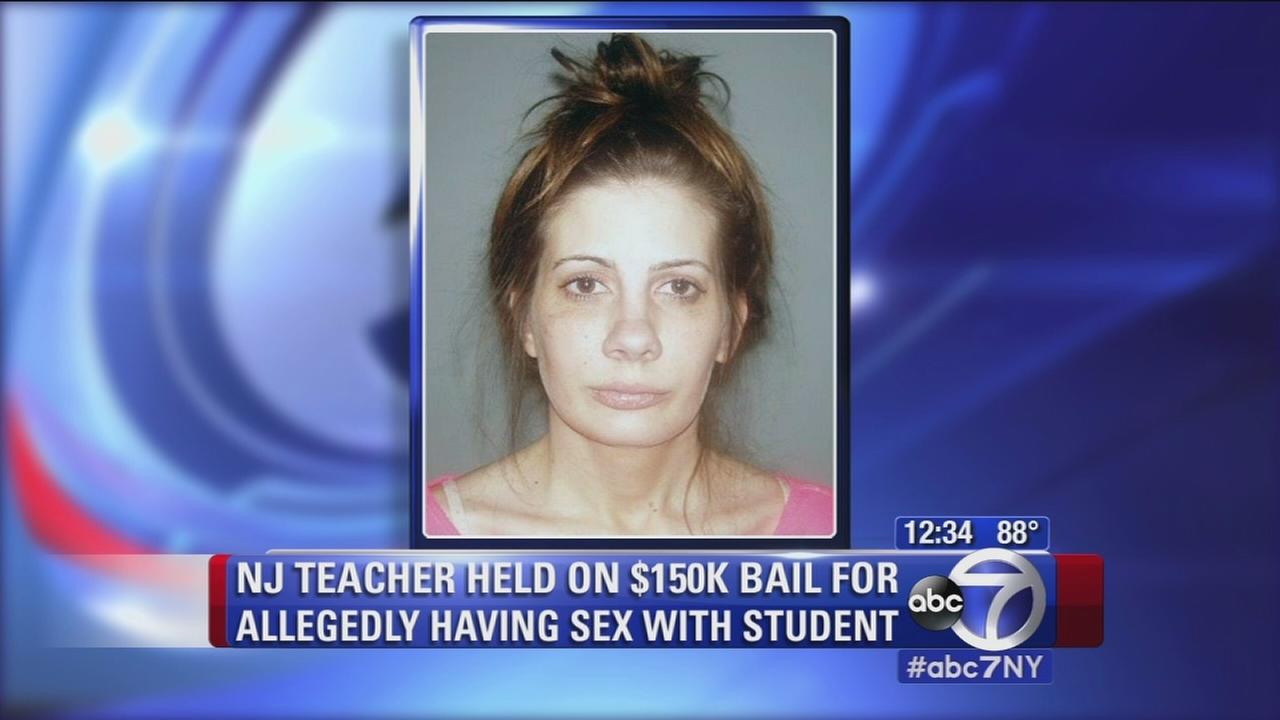 Teacher Has Sex With 4 Students - Jersey City Second Grade Teacher Accused Of Having Sex | CLOUDY GIRL PICS