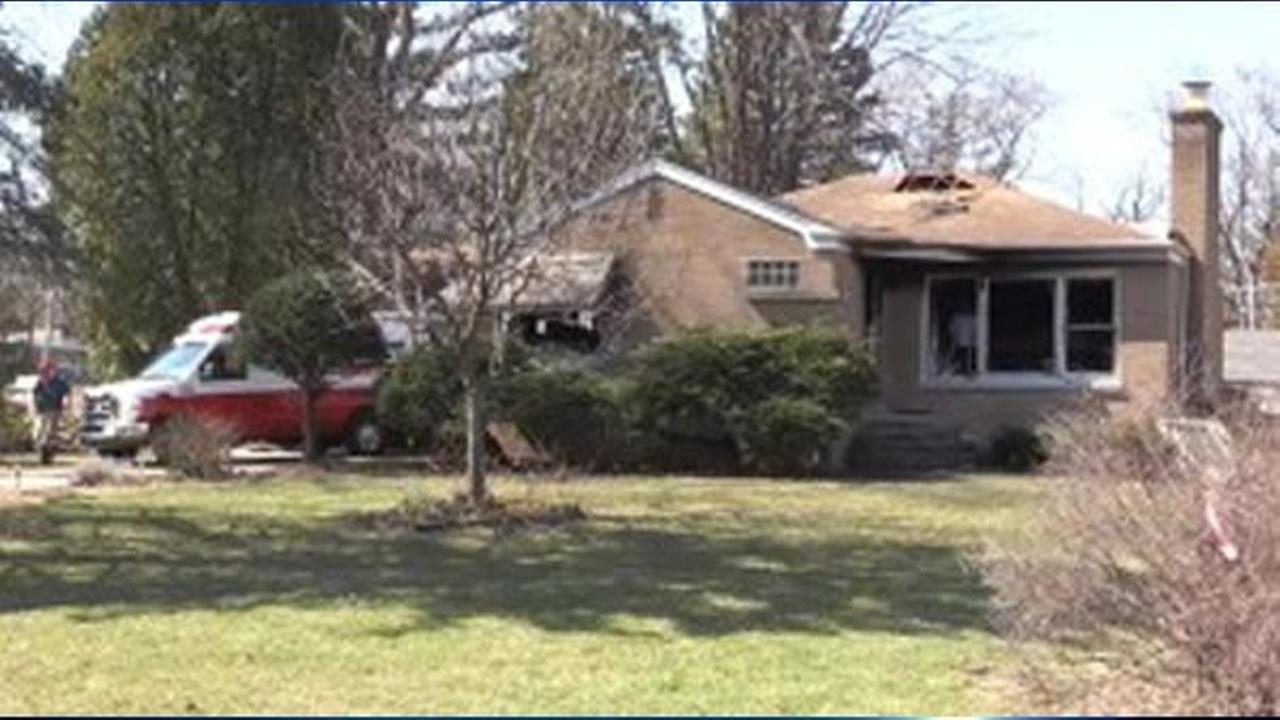 Person killed in house fire in Bensenville