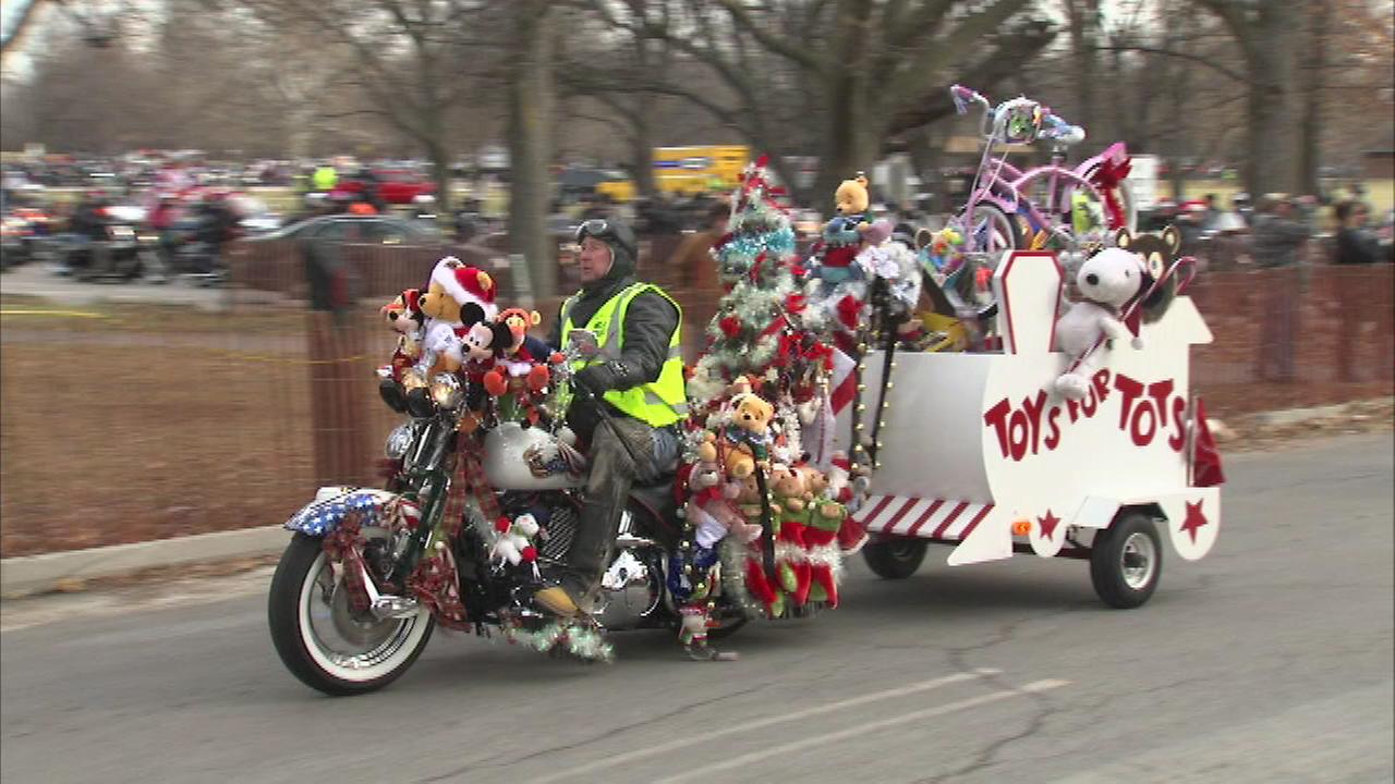 Toys For Tots Motorcycle Parade Rumbles Through With Holiday Gifts Toys For Tots Motorcycle Parade Rumbles Through With Holiday Gifts