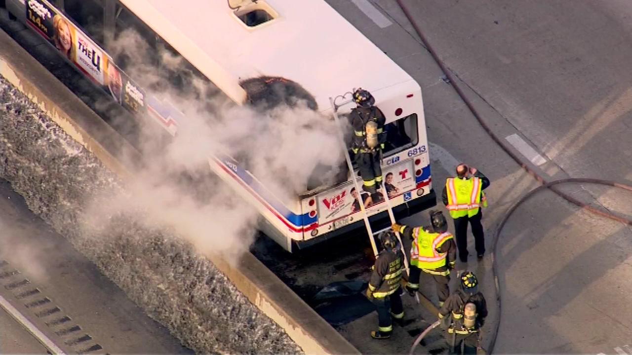 CTA bus catches fire on Dan Ryan near 31st Street