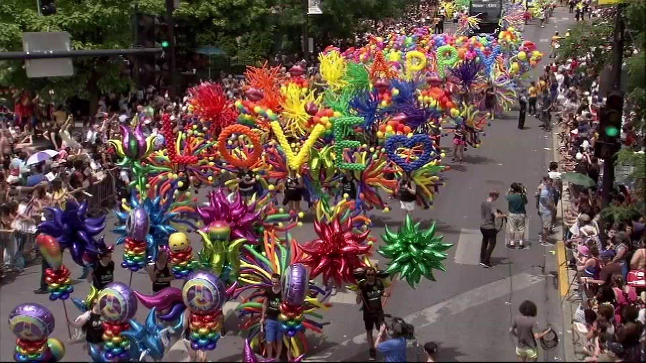PHOTOS 2016 Chicago Pride Parade