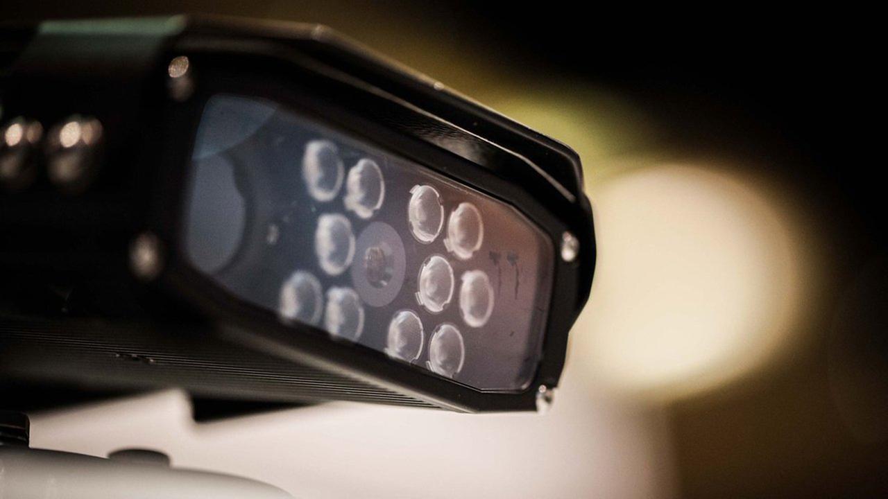 Chicago police equipping dozens of vehicles with automatic license