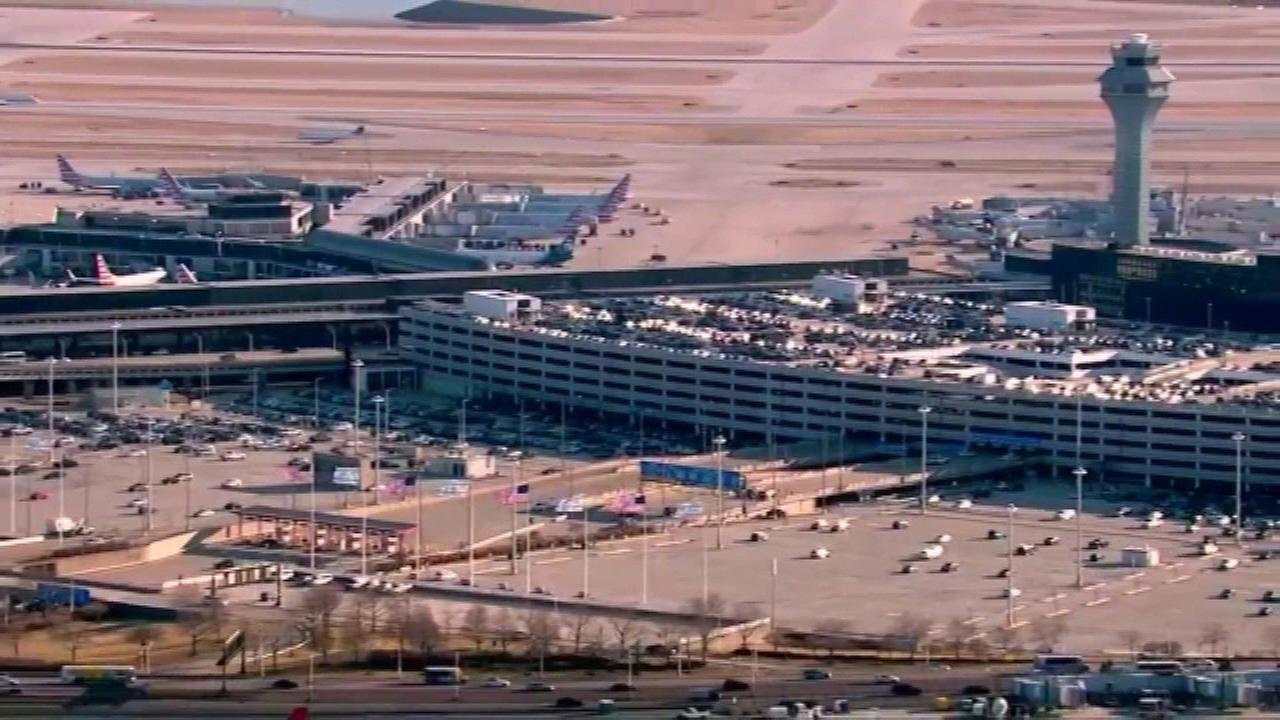 midway airport | abc7chicago.com