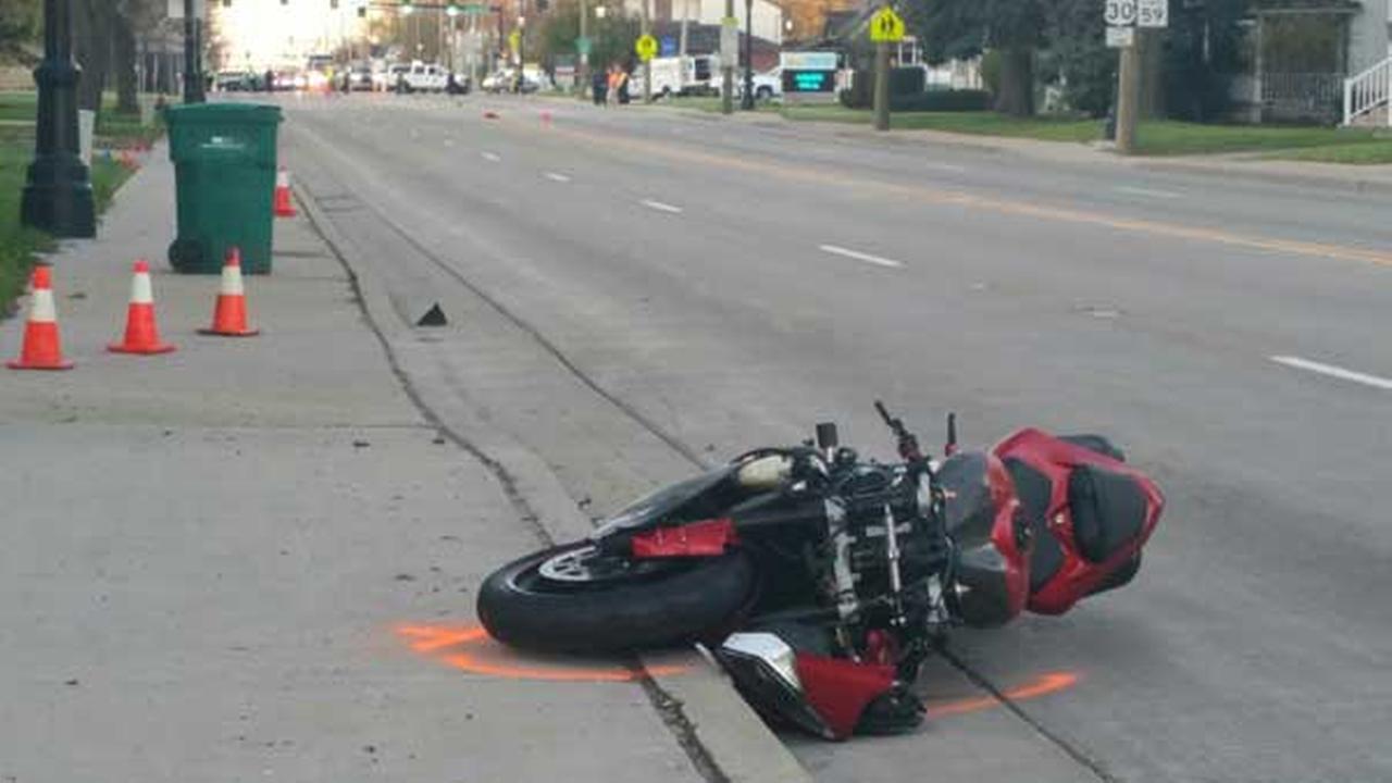 2 killed in Plainfield crash after motorcycle strikes pedestrian on