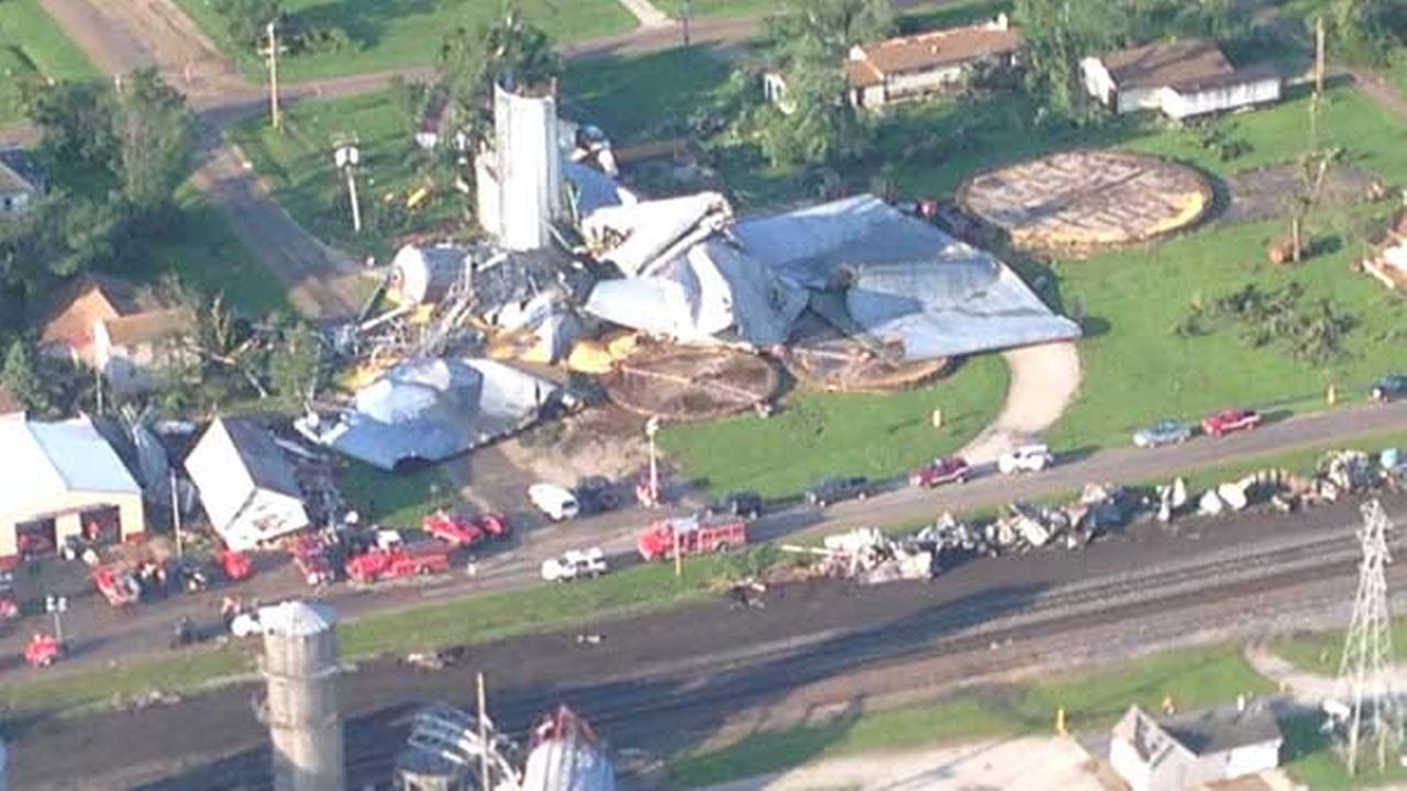 Tornado damage in Cameron, Illinois, to be assessed