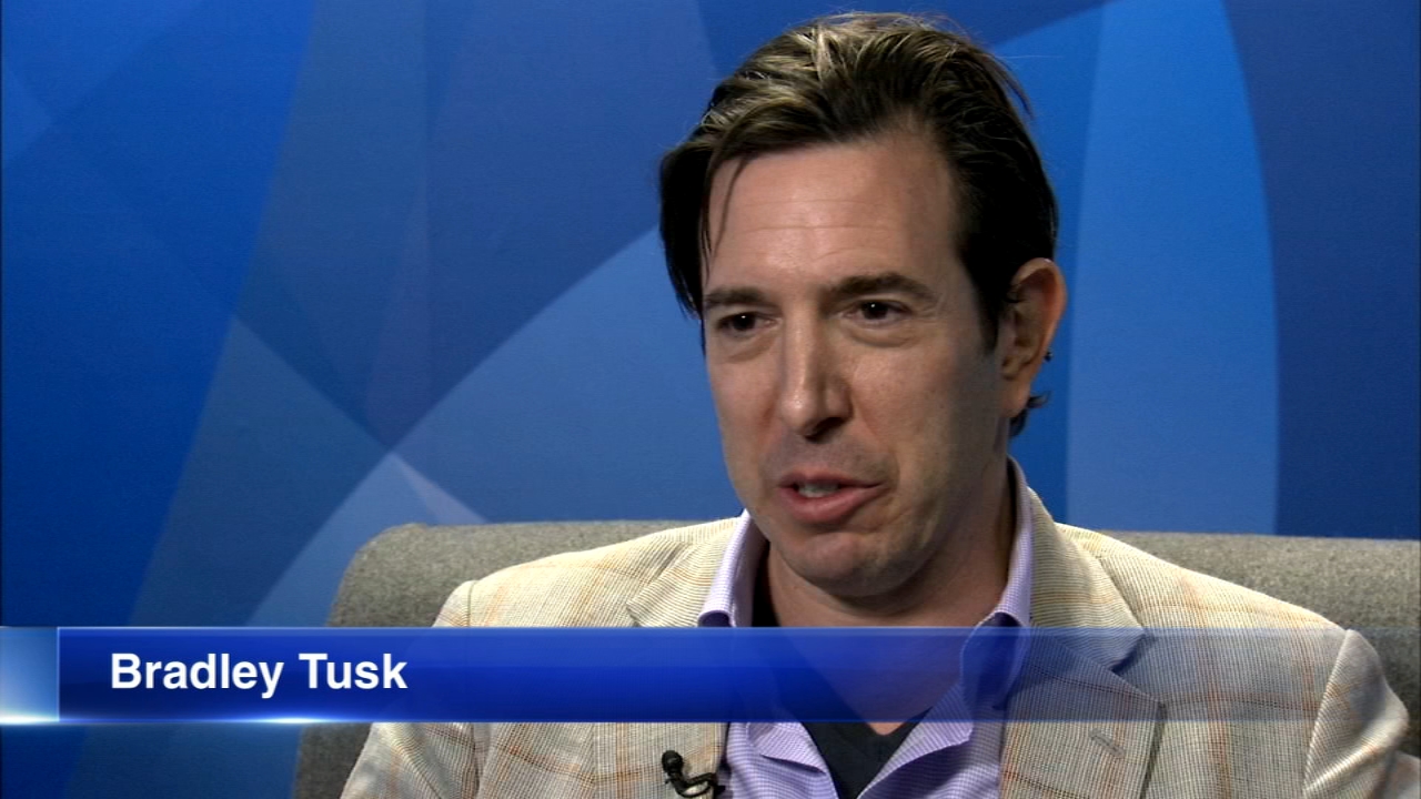 In new book, former Blagojevich aide recalls 'bizarre' days working for disgraced governor | abc7chicago.com