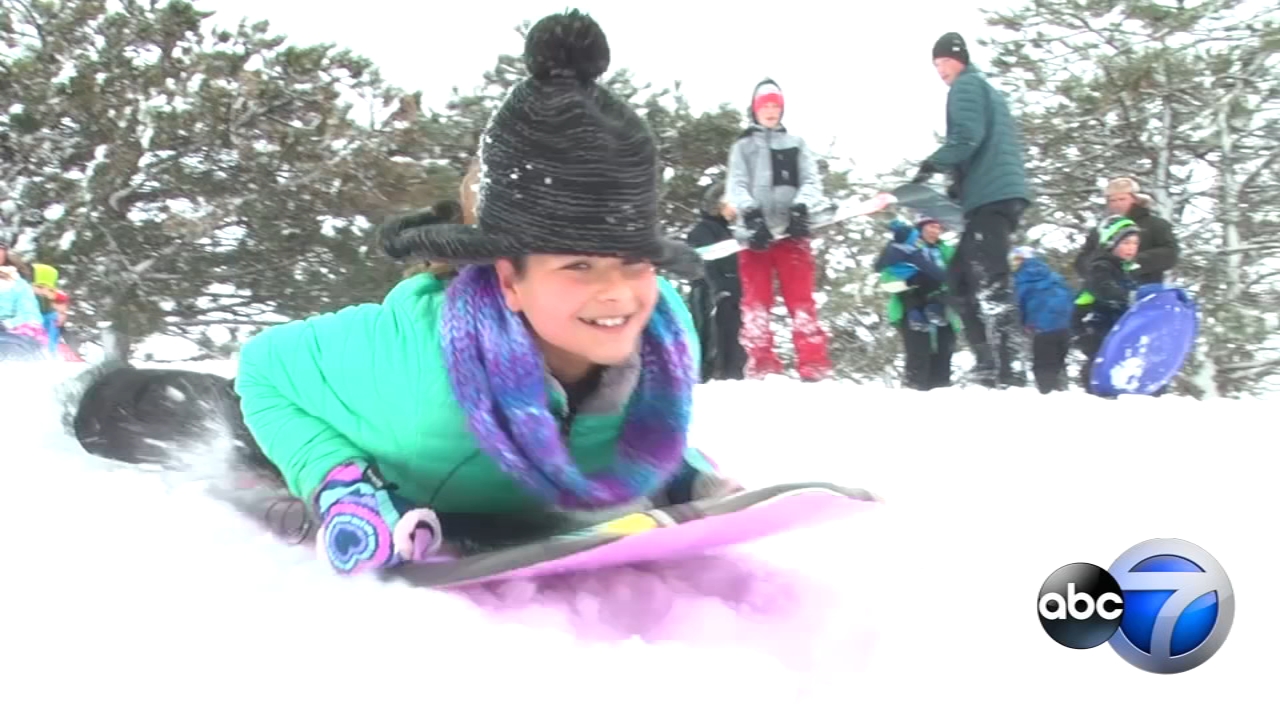 LATEST LIVE TRACK Chicago Weather Snowstorm could dump 39 inches