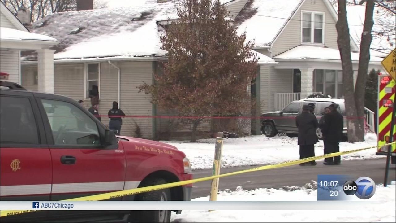 4 dead in Far South Side shooting