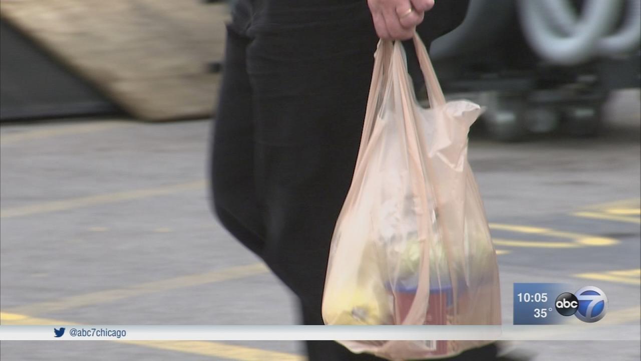 Chicago Repeals Plastic Bag Ban Starts 7 Cent Tax On Feb 1 Chicago Repeals Plastic Bag Ban Starts 7 Cent Tax On Feb 1 Abc7chicago